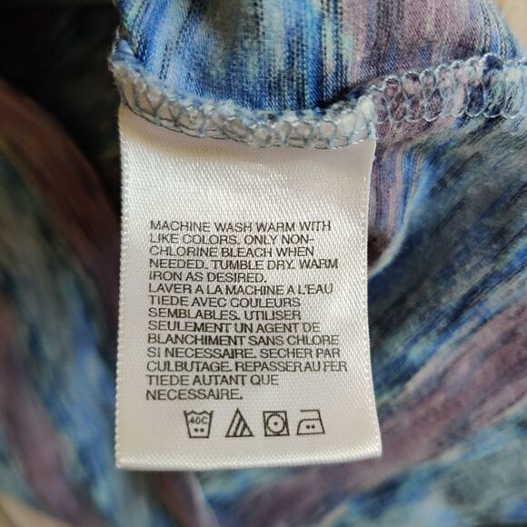 The North Face A5 Series surplice neckline LS top - Picture 9 of 12